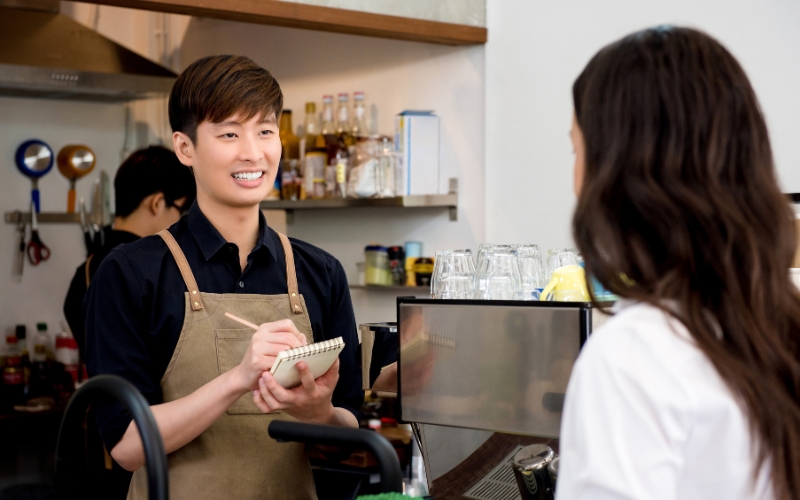 chi phí trả lương nhân sự