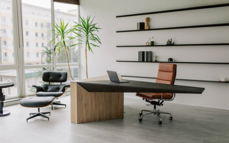 Vì sao cần quan tâm kích thước ghế giám đốc chuẩn?